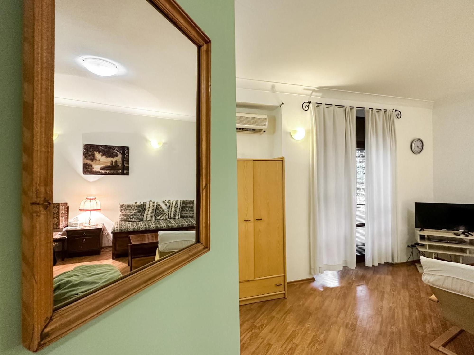 RIS Central Apartments Jerevan Buitenkant foto
