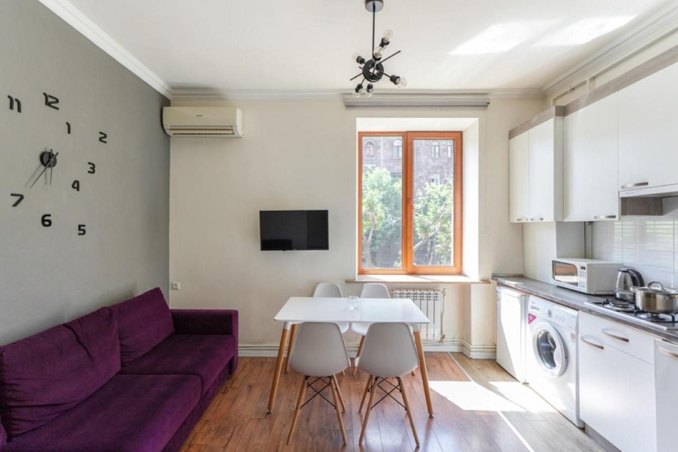 RIS Central Apartments Jerevan Buitenkant foto