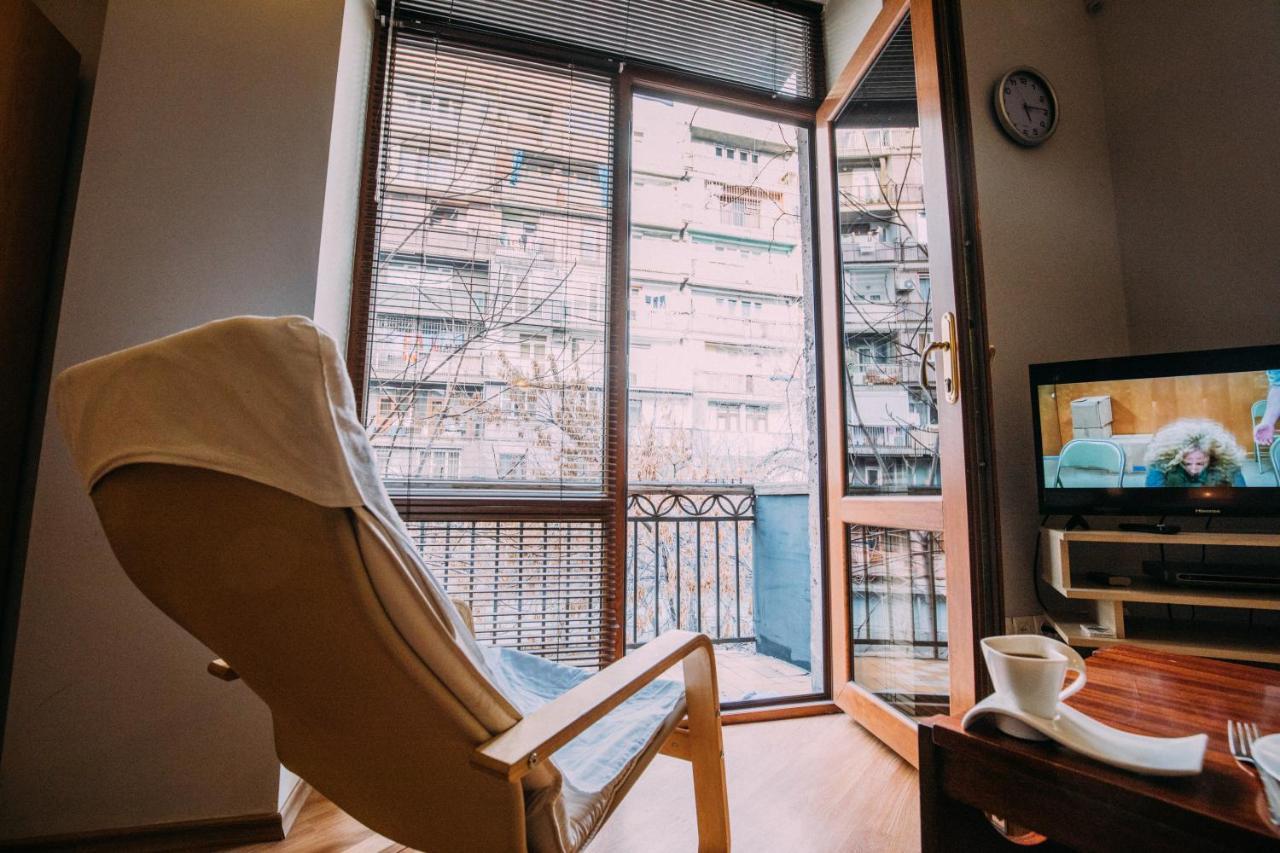 RIS Central Apartments Jerevan Buitenkant foto